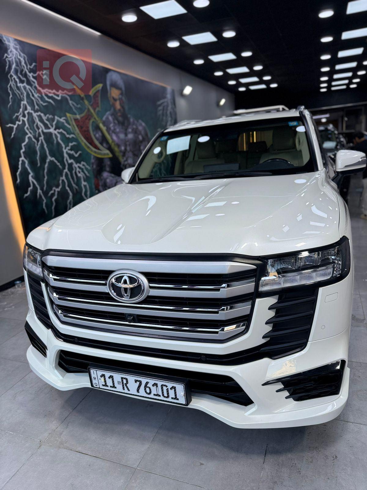 تويوتا لاندكروزر